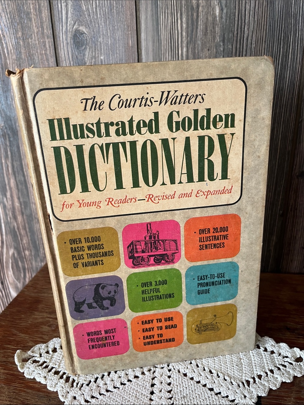 Illustrated Golden Dictionary